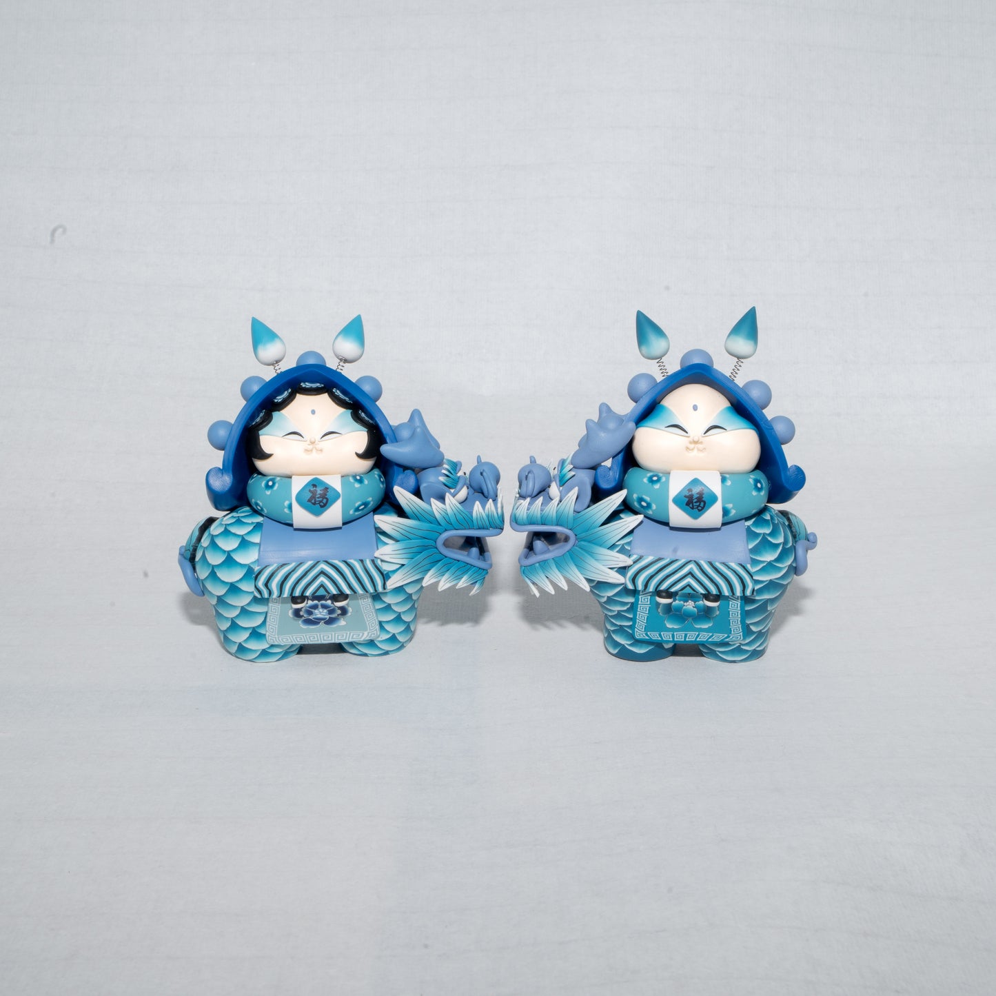 China Blue Mounted Lord Rabbit