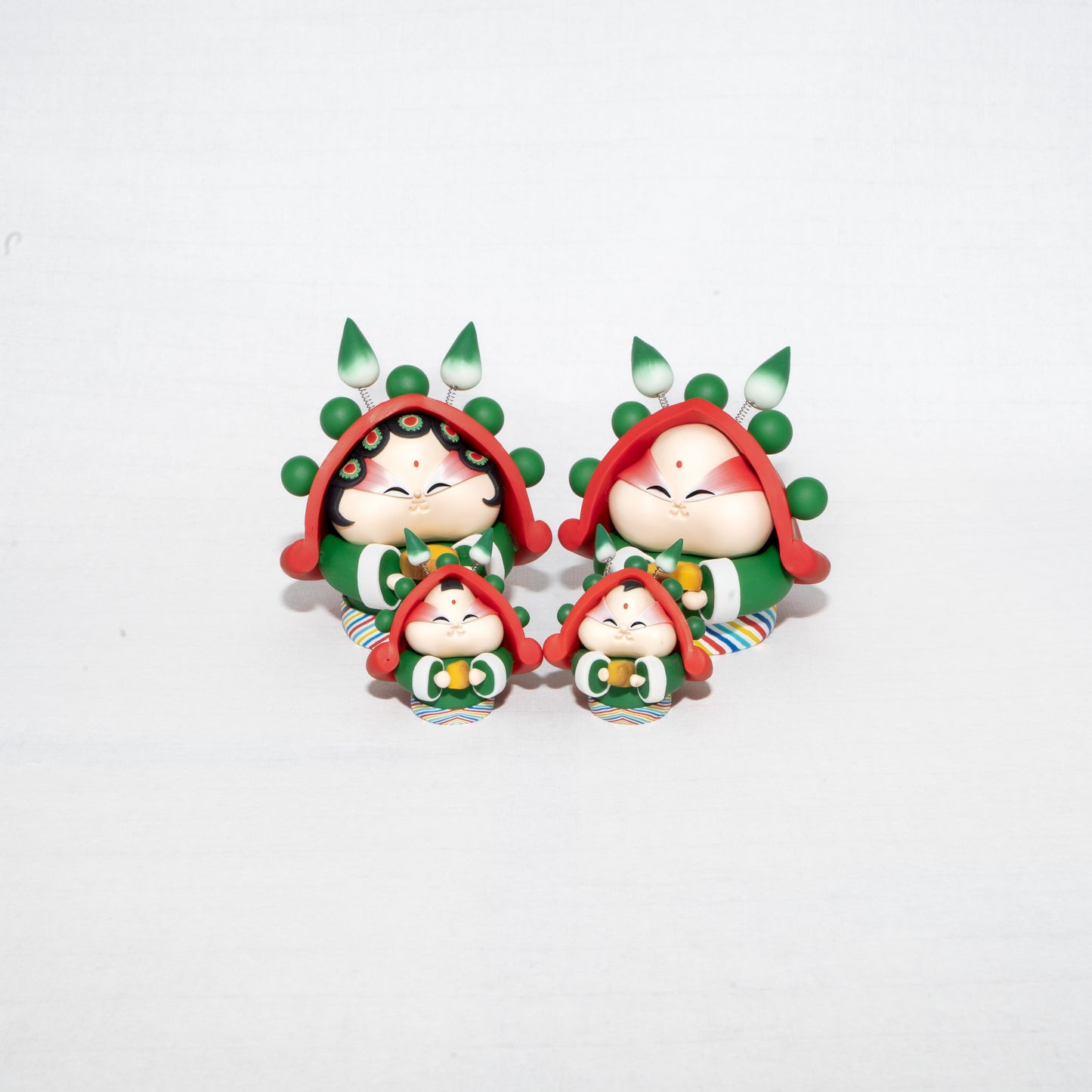 Lord Rabbit Red-Green - Family