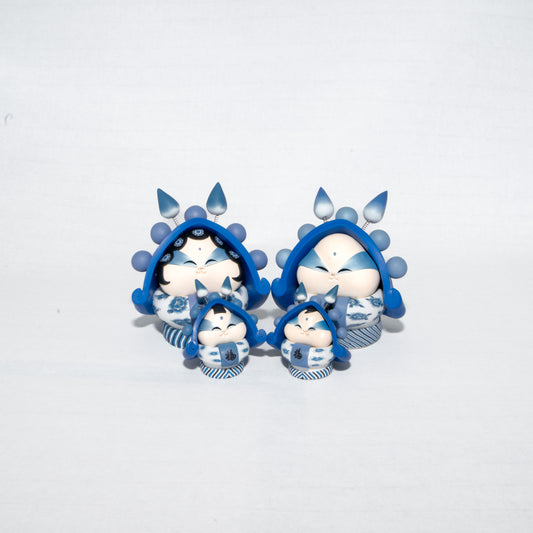 Lord Rabbit - China Blue - Family