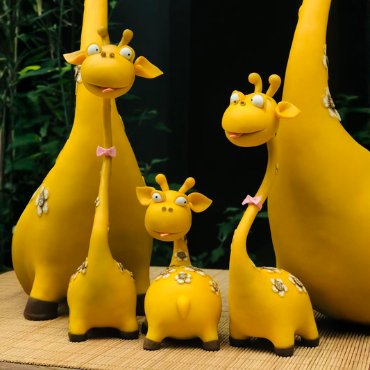 Giraffe Family Set